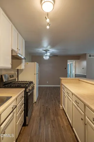 2578 Bolker Dr - Kitchen 4