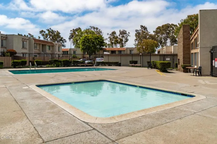 2578 Bolker Dr - Pool B