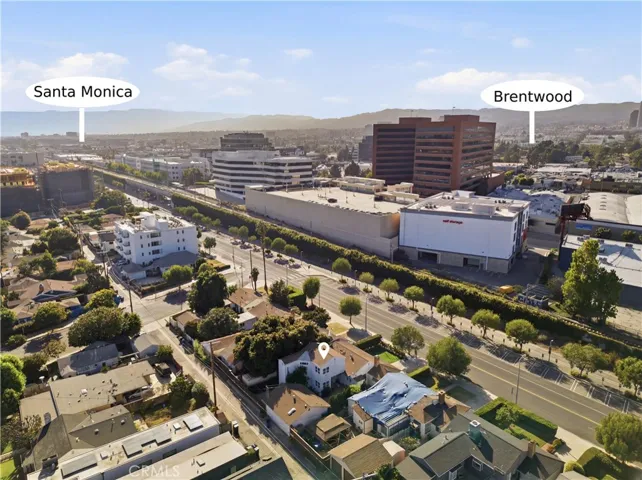 11822 Exposition Boulevard, Los Angeles, California 90064
