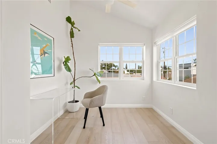 11822 Exposition Boulevard, Los Angeles, California 90064
