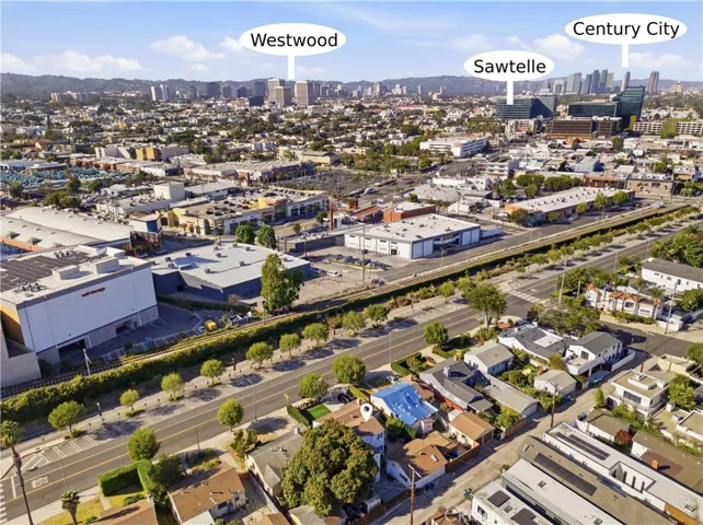 11822 Exposition Boulevard, Los Angeles, California 90064