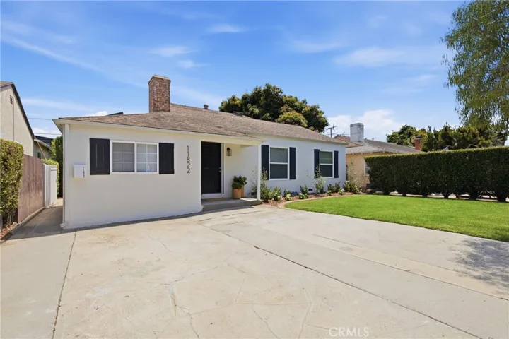 11822 Exposition Boulevard, Los Angeles, California 90064