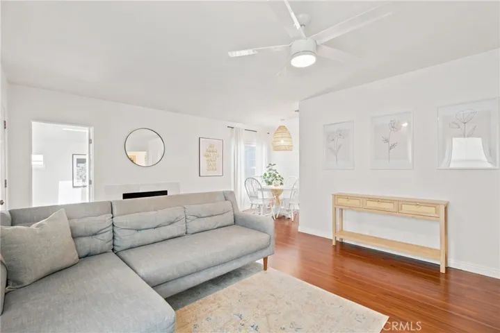 11822 Exposition Boulevard, Los Angeles, California 90064