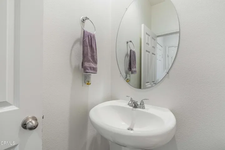 344 Campbell Court-22