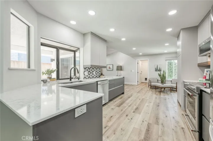 750 E Wood Duck Circle, Fresno, California 93730