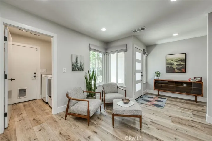 750 E Wood Duck Circle, Fresno, California 93730