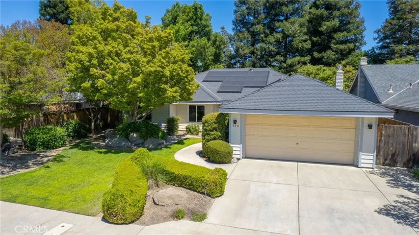 750 E Wood Duck Circle, Fresno, California 93730