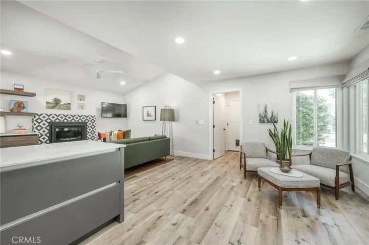 750 E Wood Duck Circle, Fresno, California 93730