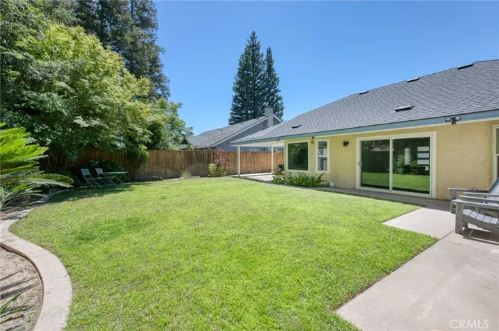 750 E Wood Duck Circle, Fresno, California 93730
