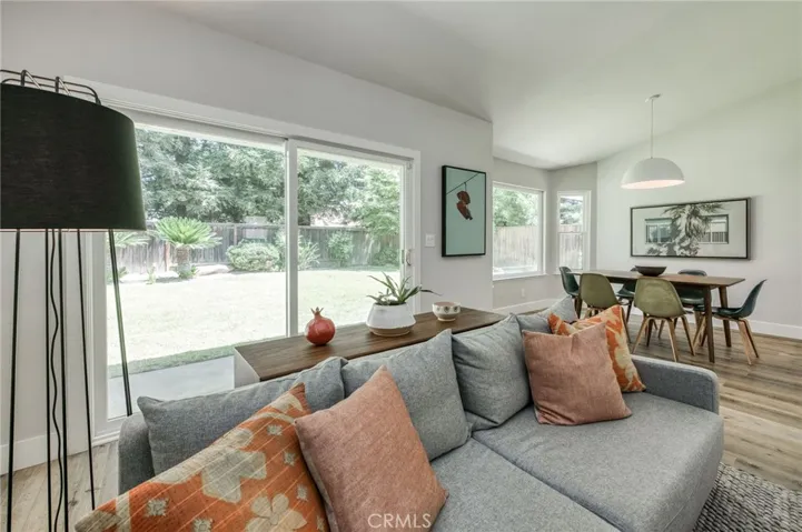 750 E Wood Duck Circle, Fresno, California 93730