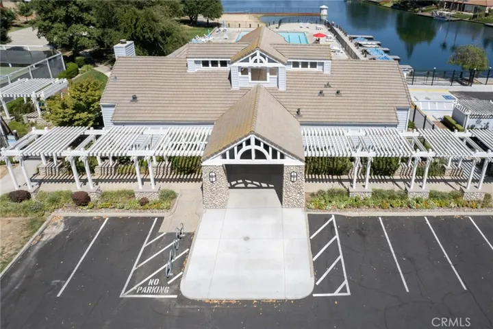 750 E Wood Duck Circle, Fresno, California 93730