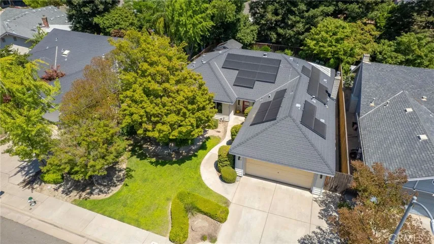 750 E Wood Duck Circle, Fresno, California 93730
