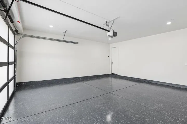 46-web-or-mls-Kamet Ct-S1006-042