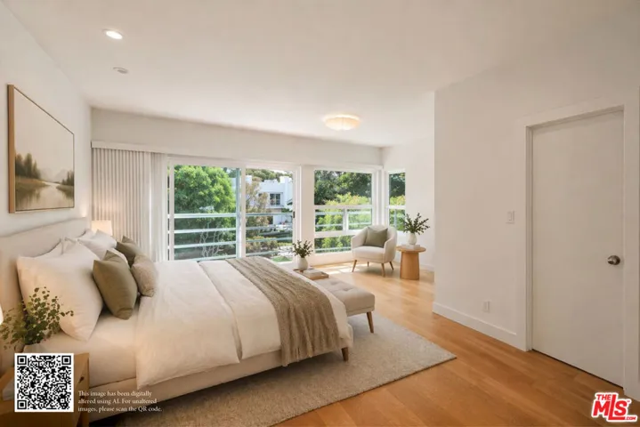 Upstairs Primary Bedroom