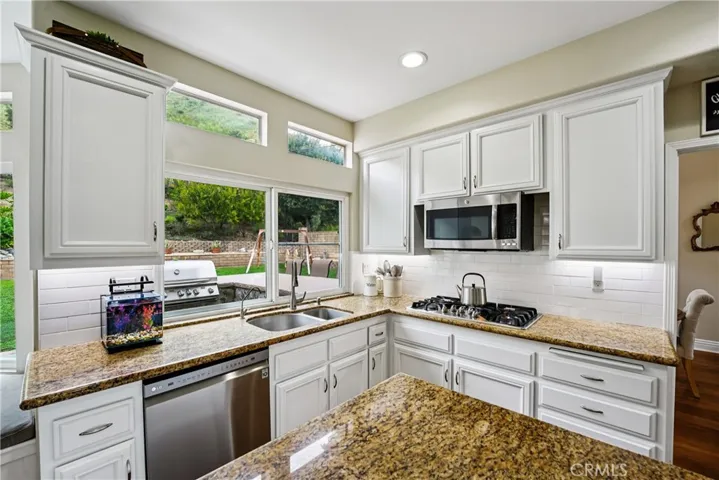28525 Evening Breeze Drive, Yorba Linda, California 92887