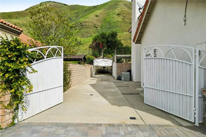 28525 Evening Breeze Drive, Yorba Linda, California 92887
