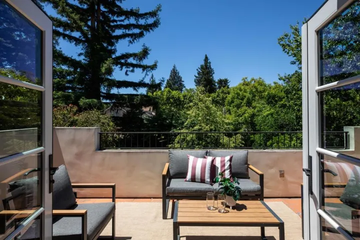 360 Oxford Avenue, Palo Alto, California 94306