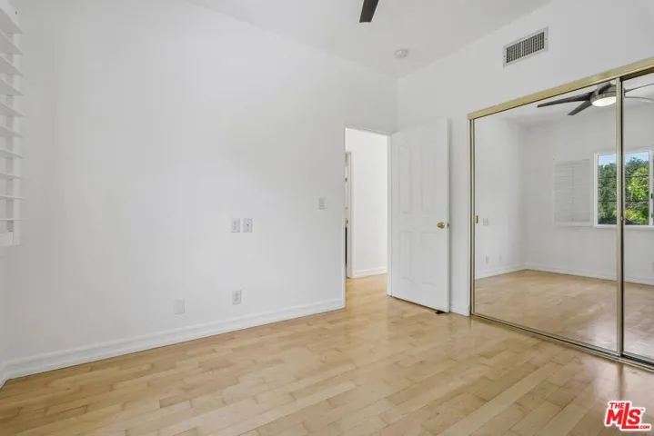 1007 Sunset Oak Circle, Thousand Oaks, California 91320