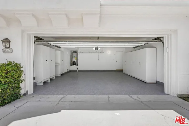 1007 Sunset Oak Circle, Thousand Oaks, California 91320