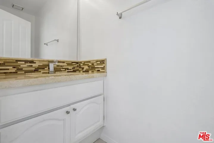 1007 Sunset Oak Circle, Thousand Oaks, California 91320