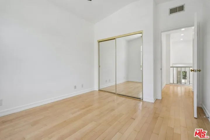 1007 Sunset Oak Circle, Thousand Oaks, California 91320