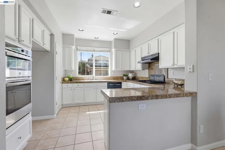 5315 Asterwood Dr, Dublin, California 94568