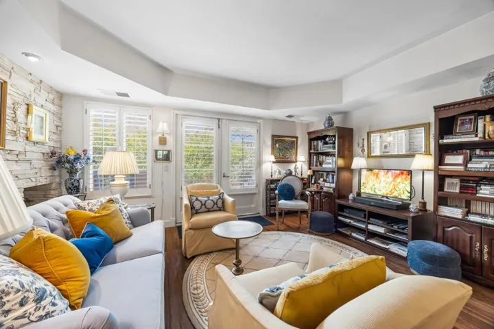 111 W 3rd Avenue 107, San Mateo, California 94402