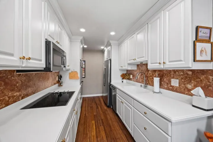 111 W 3rd Avenue 107, San Mateo, California 94402