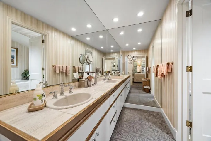 111 W 3rd Avenue 107, San Mateo, California 94402