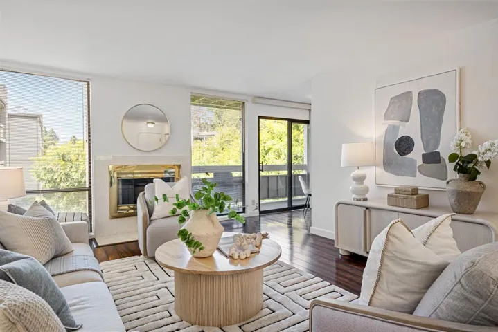 1051 Beach Park Boulevard 209, Foster City, California 94404