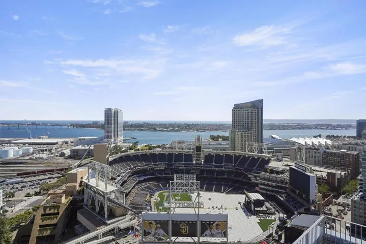 321 10th Avenue 209, San Diego, California 92101