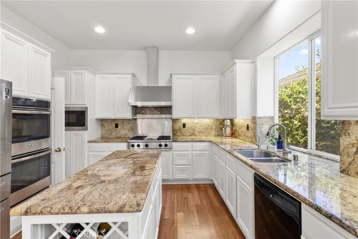 935 N Big Sky, Orange, California 92869