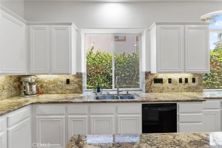 935 N Big Sky, Orange, California 92869