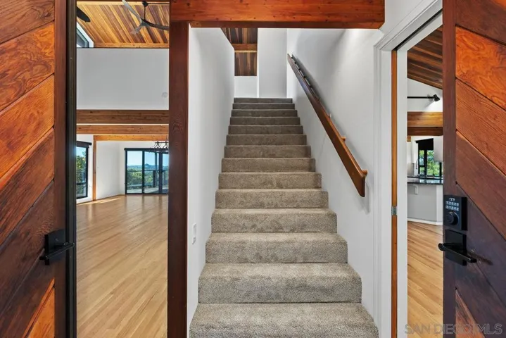30830 Ranch Creek, Valley Center, California 92082