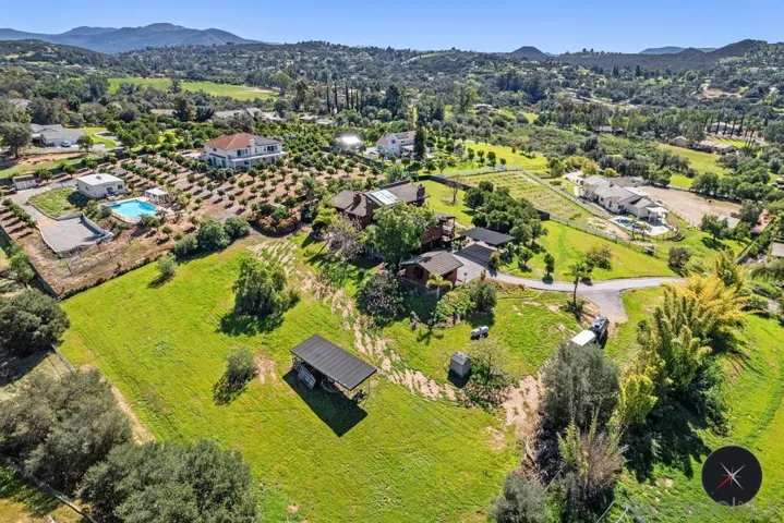 30830 Ranch Creek, Valley Center, California 92082