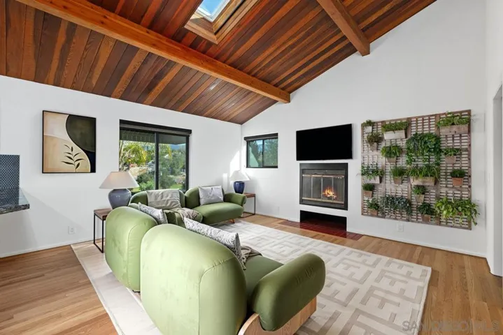 30830 Ranch Creek, Valley Center, California 92082