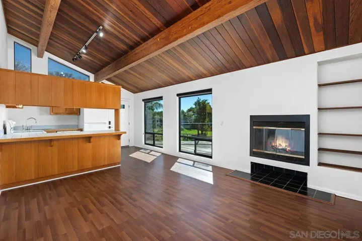 30830 Ranch Creek, Valley Center, California 92082