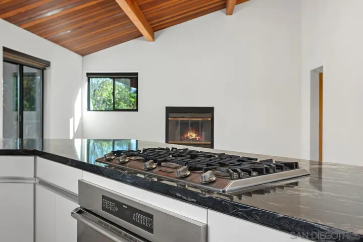 30830 Ranch Creek, Valley Center, California 92082