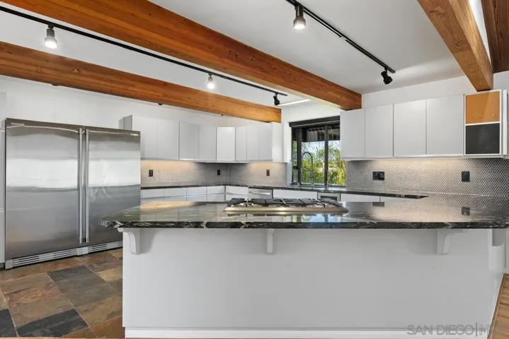30830 Ranch Creek, Valley Center, California 92082