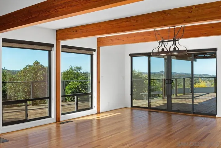 30830 Ranch Creek, Valley Center, California 92082