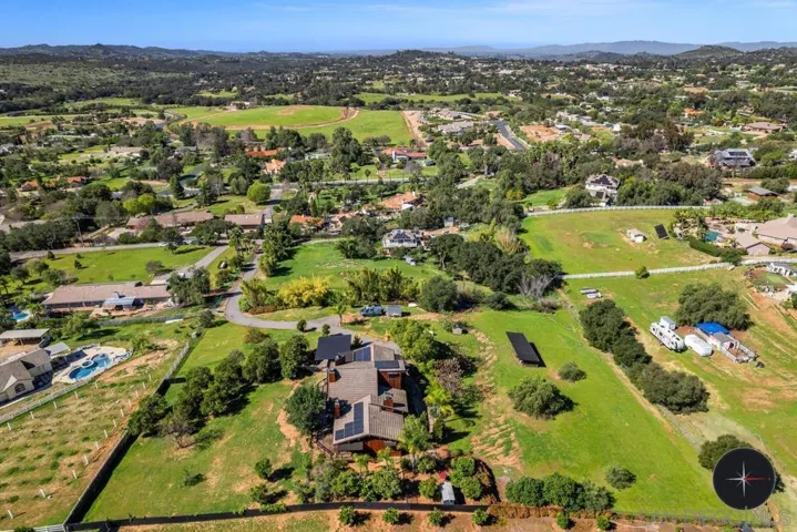 30830 Ranch Creek, Valley Center, California 92082