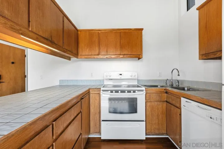 30830 Ranch Creek, Valley Center, California 92082