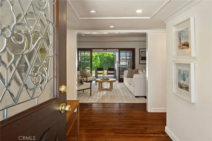 5240 Fulton, Sherman Oaks, California 91401