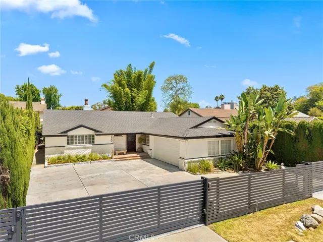 5240 Fulton, Sherman Oaks, California 91401