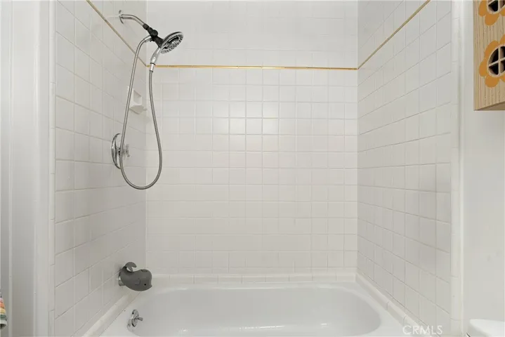 5240 Fulton, Sherman Oaks, California 91401