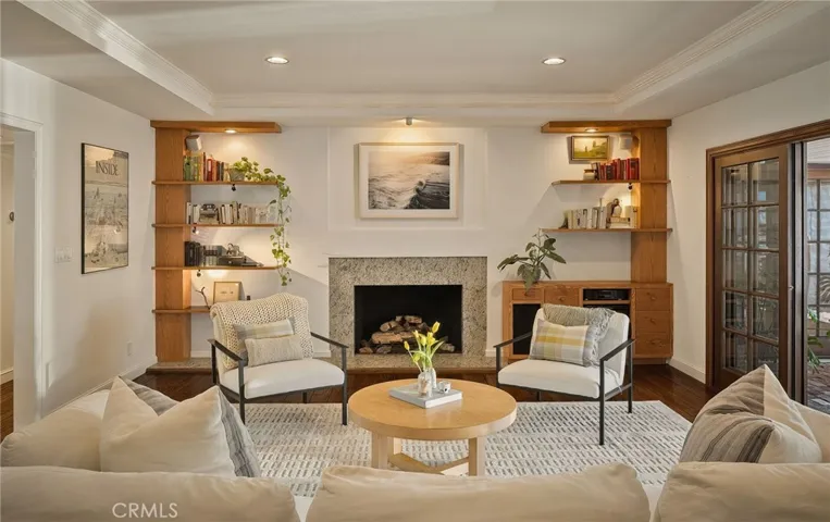 5240 Fulton, Sherman Oaks, California 91401