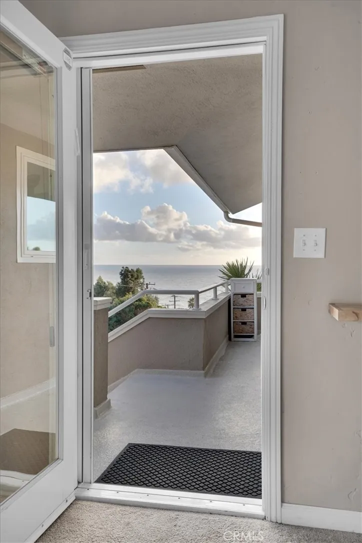 21701 D Wesley, Laguna Beach, California 92651 — photo 4
