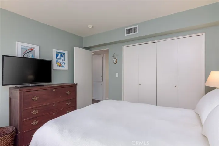 4362 W Kling, Burbank, California 91505