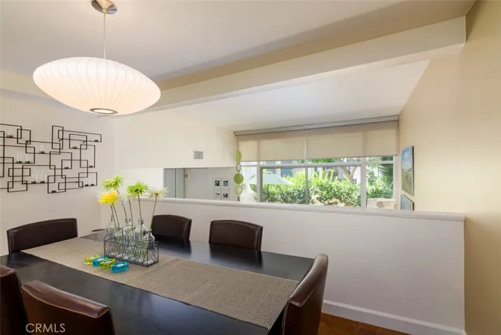 4362 W Kling, Burbank, California 91505