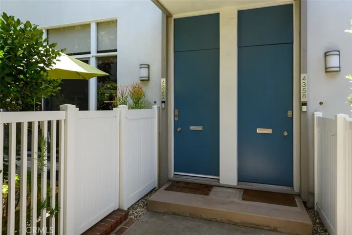 4362 W Kling, Burbank, California 91505